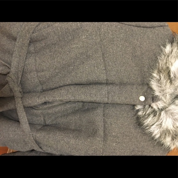 Amy Byer Girl's Grey Wool Blend Pea Coat - Picture 6 of 11